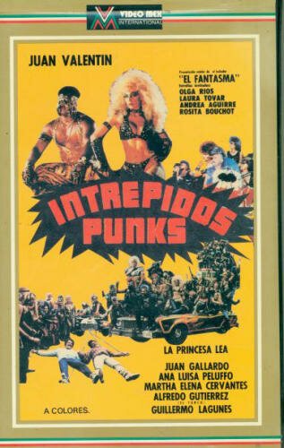 Смотреть фильм Бесстрашные панки 2: Месть панков / La venganza de los punks (1991) онлайн в хорошем качестве HDRip