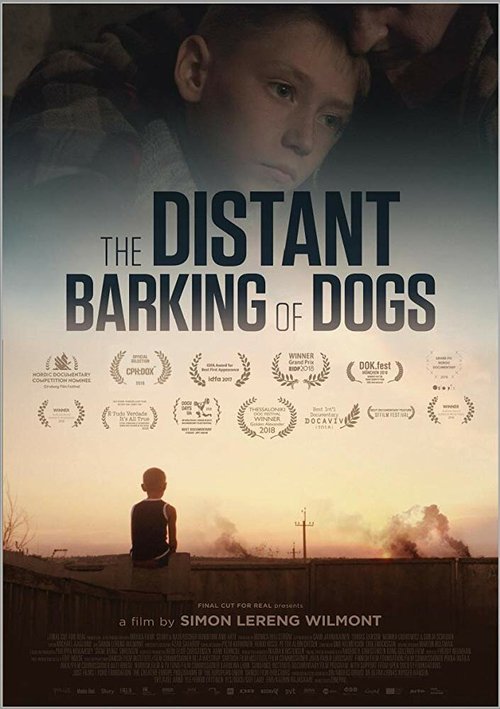 Смотреть фильм Лай собак вдалеке / The Distant Barking of Dogs (2017) онлайн в хорошем качестве HDRip