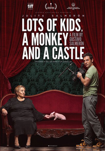 Смотреть фильм Много детей, обезьяна и замок / Muchos hijos, un mono y un castillo (2017) онлайн в хорошем качестве HDRip