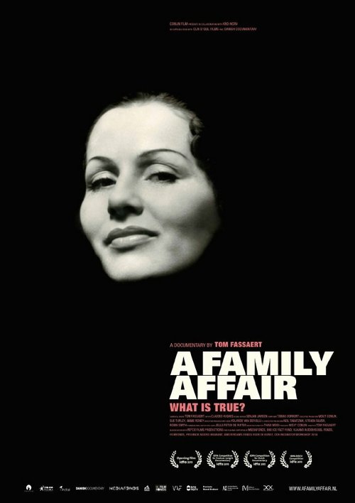 Смотреть фильм Семейное дело / A Family Affair (2015) онлайн в хорошем качестве HDRip