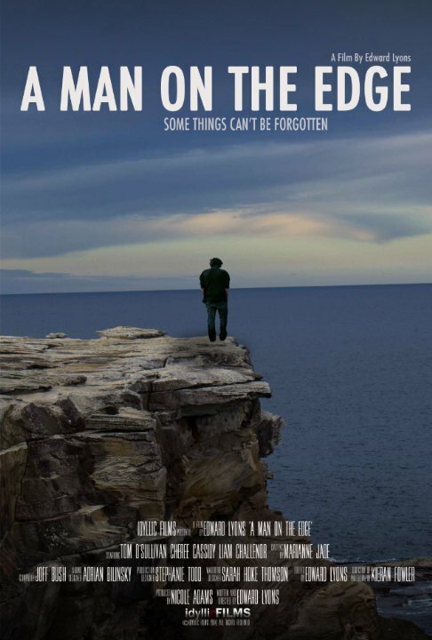 Смотреть фильм A Man on the Edge (2014) онлайн 