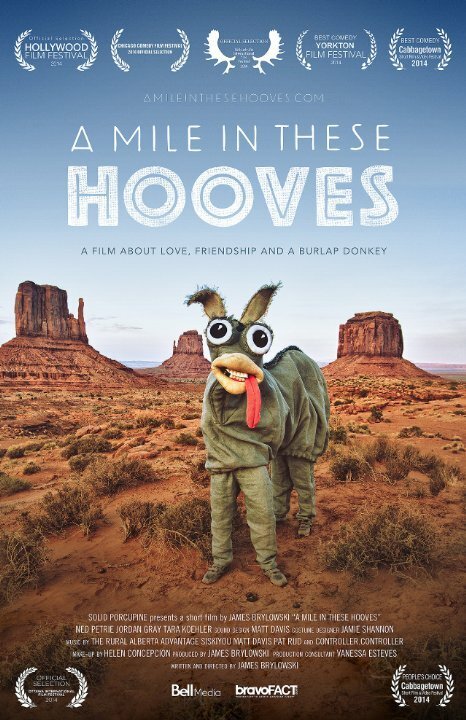 Смотреть фильм A Mile in These Hooves (2014) онлайн 
