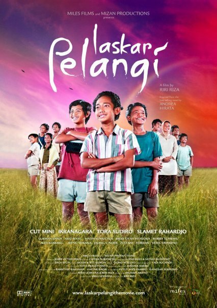 Смотреть фильм Братство радуги / Laskar Pelangi (2008) онлайн в хорошем качестве HDRip