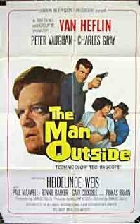 Смотреть фильм Человек снаружи / The Man Outside (1967) онлайн в хорошем качестве SATRip