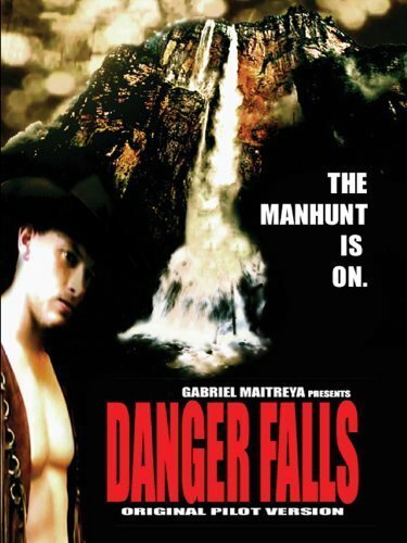 Смотреть фильм Danger Falls (2012) онлайн в хорошем качестве HDRip