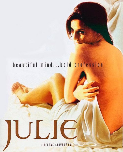 Смотреть фильм Джулия: Исповедь элитной проститутки / Julie (2004) онлайн в хорошем качестве HDRip
