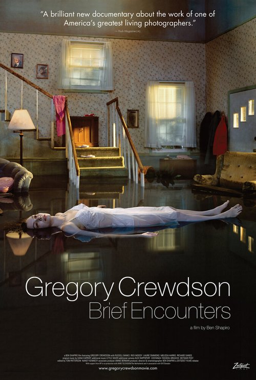 Смотреть фильм Грэгори Крюдсон: Короткие встречи / Gregory Crewdson: Brief Encounters (2012) онлайн в хорошем качестве HDRip