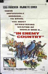 Смотреть фильм In Enemy Country (1968) онлайн в хорошем качестве SATRip