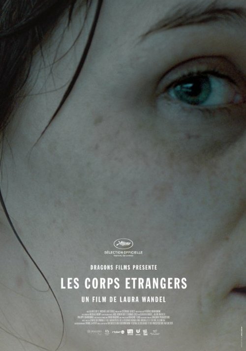 Смотреть фильм Les corps étrangers (2014) онлайн 