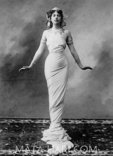 Смотреть фильм Mata Hari: Her True Story  онлайн 