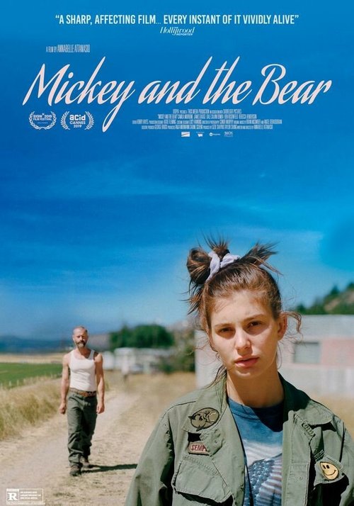 Смотреть фильм Микки и медведь / Mickey and the Bear (2019) онлайн в хорошем качестве HDRip