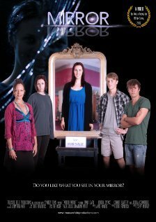 Смотреть фильм Mirror Mirror (2012) онлайн 