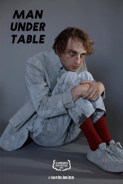 Мужик под столом / Man Under Table