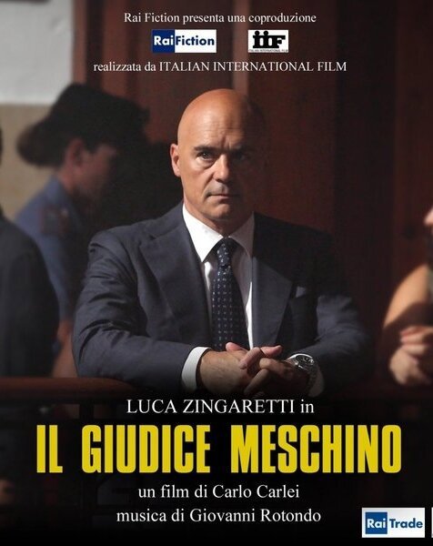 Смотреть фильм Народный судья / Il giudice meschino (2014) онлайн в хорошем качестве HDRip