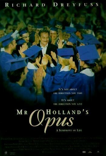 Смотреть фильм Опус мистера Холланда / Mr. Holland's Opus (1995) онлайн в хорошем качестве HDRip