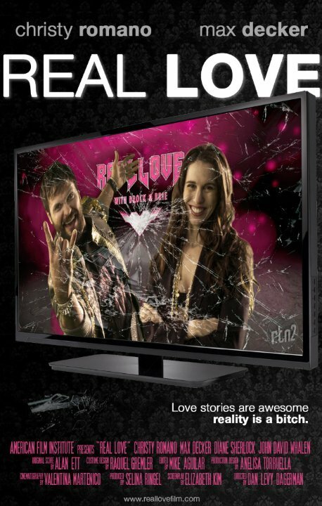 Смотреть фильм Real Love (2014) онлайн 