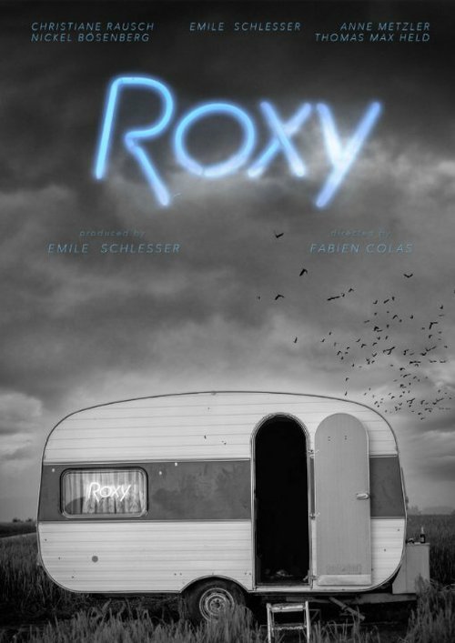 Смотреть фильм Roxy (2015) онлайн 