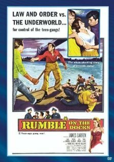 Смотреть фильм Rumble on the Docks (1956) онлайн в хорошем качестве SATRip