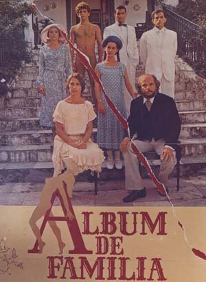 Смотреть фильм Семейный альбом / Álbum de Família (1981) онлайн в хорошем качестве SATRip