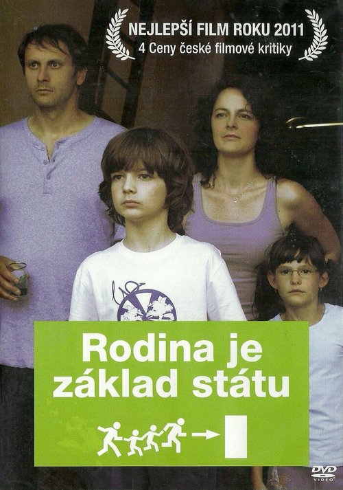 Смотреть фильм Семья — основа государства / Rodina je základ státu (2011) онлайн в хорошем качестве HDRip