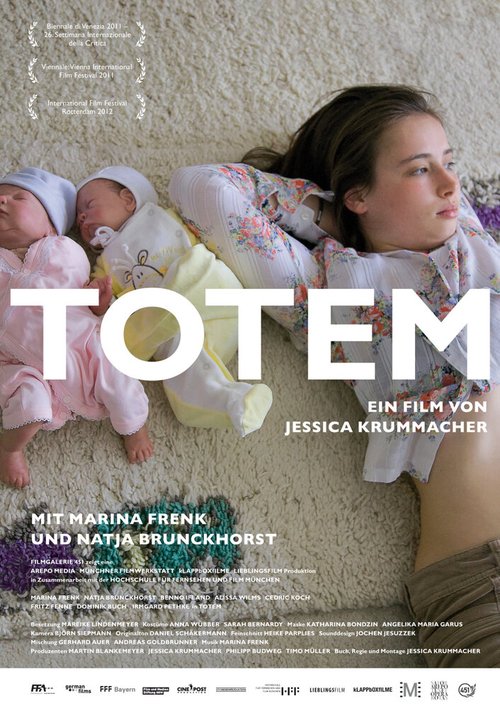 Смотреть фильм Totem (2011) онлайн в хорошем качестве HDRip
