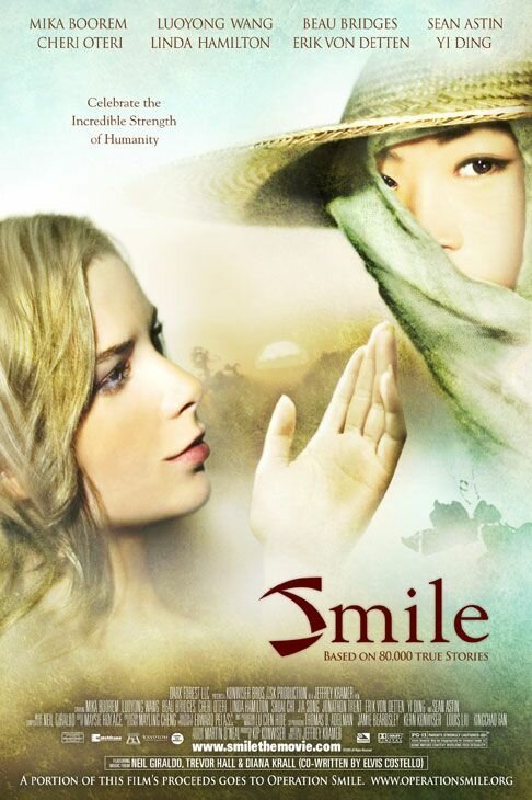 Смотреть фильм Улыбка / Smile (2005) онлайн в хорошем качестве HDRip