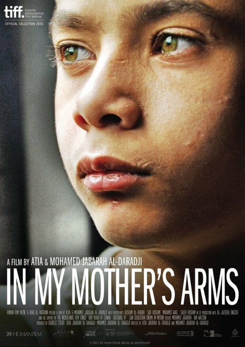 Смотреть фильм В объятиях моей мамы / In My Mother's Arms (2011) онлайн в хорошем качестве HDRip