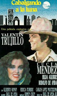 Смотреть фильм Взобравшись на луну / Cabalgando a la luna (1974) онлайн 