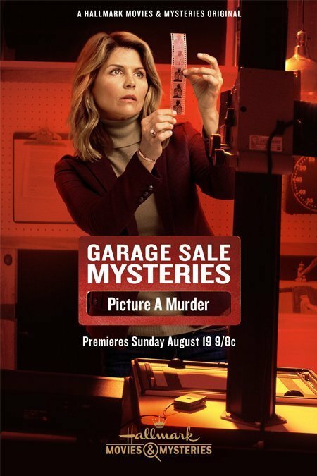 Смотреть фильм Загадки гаражной распродажи: Сфотографируй убийство / Garage Sale Mysteries: Picture a Murder (2018) онлайн в хорошем качестве HDRip