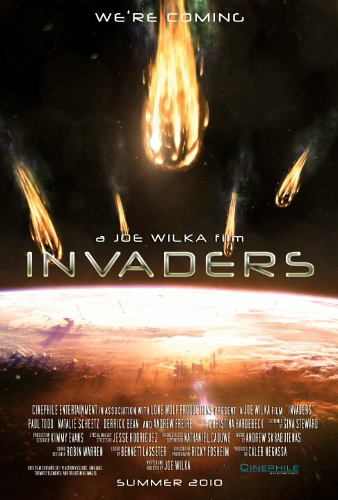 Смотреть фильм Invaders (2010) онлайн 
