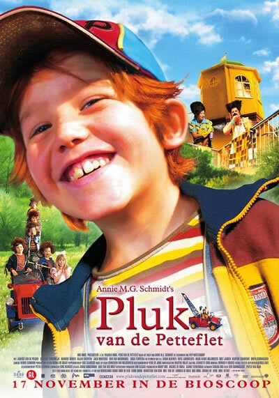 Смотреть фильм Плюк и его тягач / Pluk van de petteflet (2004) онлайн в хорошем качестве HDRip