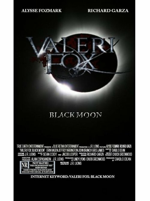 Смотреть фильм Valeri Fox: Black Moon  онлайн 