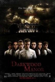 Смотреть фильм Darkwood Manor (2011) онлайн в хорошем качестве HDRip