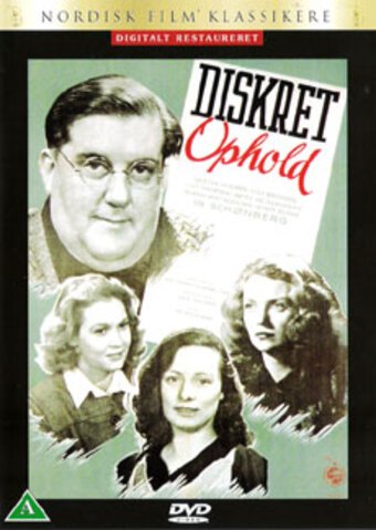 Смотреть фильм Diskret Ophold (1946) онлайн в хорошем качестве SATRip