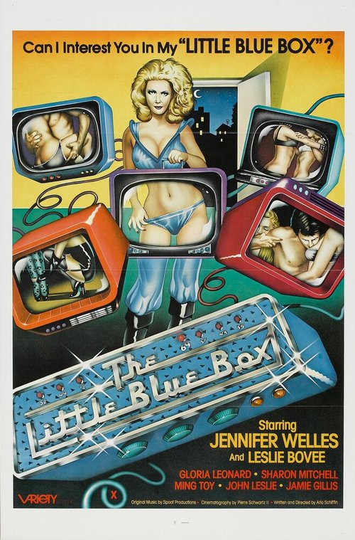 Смотреть фильм Маленькая голубая коробка / Little Blue Box (1979) онлайн в хорошем качестве SATRip