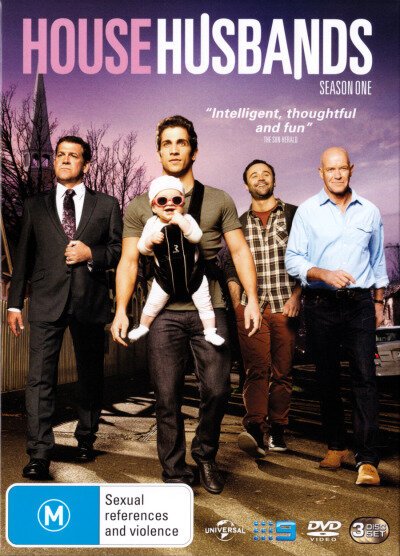 Смотреть фильм Отчаянные домохозяева / House Husbands (2012) онлайн в хорошем качестве HDRip