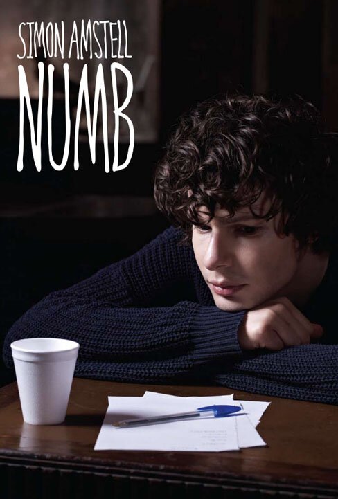 Смотреть фильм Саймон Амстелл: Онемение души / Simon Amstell: Numb (2012) онлайн в хорошем качестве HDRip