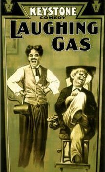 Смотреть фильм Веселящий газ / Laughing Gas (1914) онлайн 
