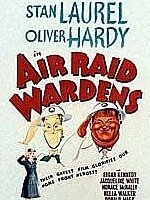 Смотреть фильм Воздушные рейдеры / Air Raid Wardens (1943) онлайн в хорошем качестве SATRip