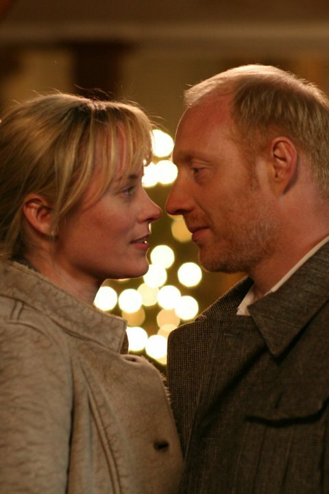 Смотреть фильм Weihnachtsengel küsst man nicht (2011) онлайн в хорошем качестве HDRip