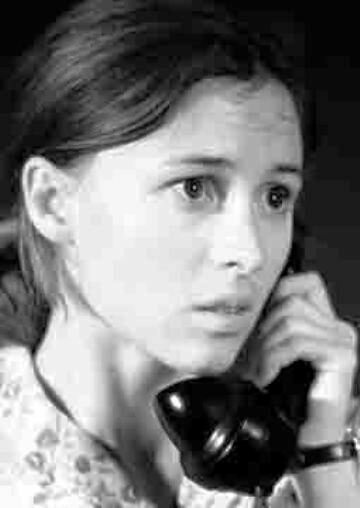 Смотреть фильм Телефонный звонок для Женевьевы Сноу / A Telephone Call for Genevieve Snow (2001) онлайн в хорошем качестве HDRip