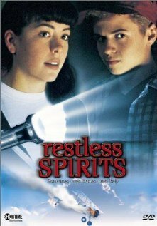 Смотреть фильм Беспокойные души / Restless Spirits (1999) онлайн в хорошем качестве HDRip