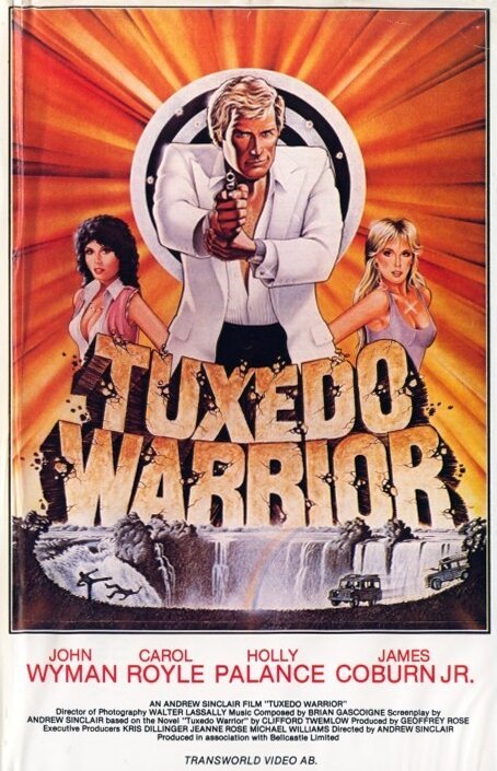 Смотреть фильм Tuxedo Warrior (1982) онлайн в хорошем качестве SATRip