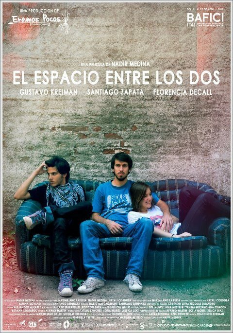 Смотреть фильм Пространство между двумя / El espacio entre los dos (2012) онлайн в хорошем качестве HDRip