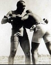 Смотреть фильм Бой за звание чемпиона мира по боксу между Джеффрисом и Джонсоном / Jeffries-Johnson World's Championship Boxing Contest, Held at Reno, Nevada, July 4, 1910 (1910) онлайн в хорошем качестве SATRip